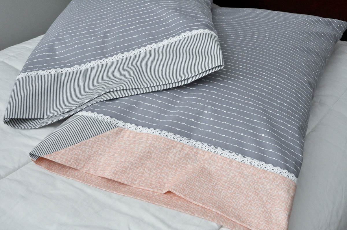 Grey and Pink Pillowcases telafante
